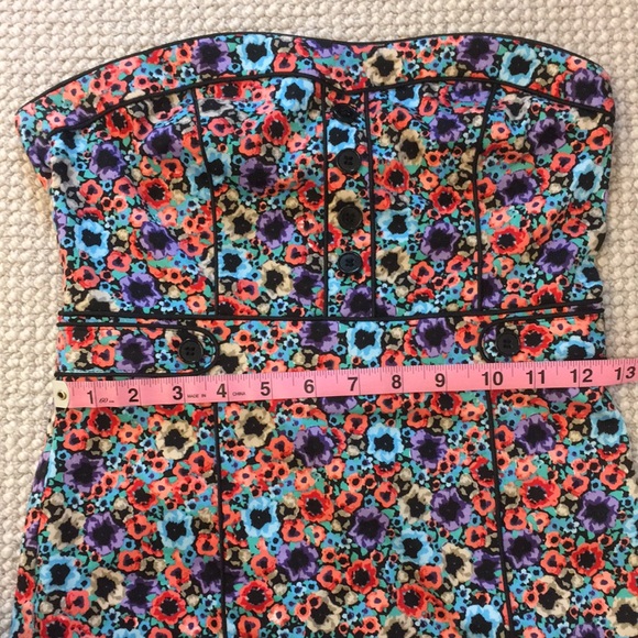 Floral Mini Dress Gamine Style runs small - Picture 4 of 5